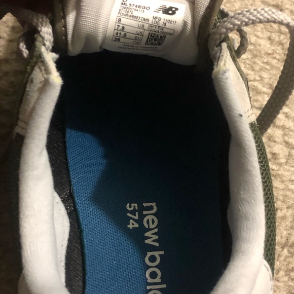 Men’s New Balance sneakers - Picture 6 of 6